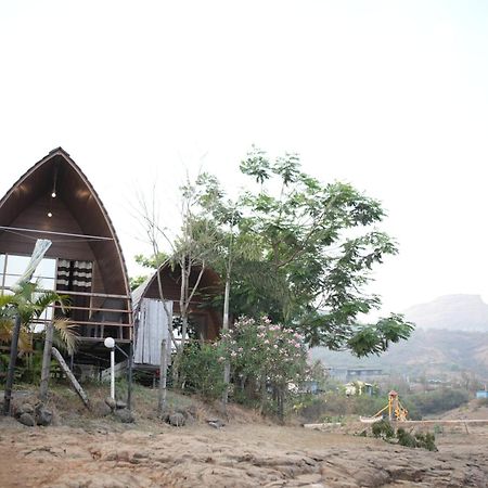 Samadhan Resort And Boating Пюн Екстериор снимка