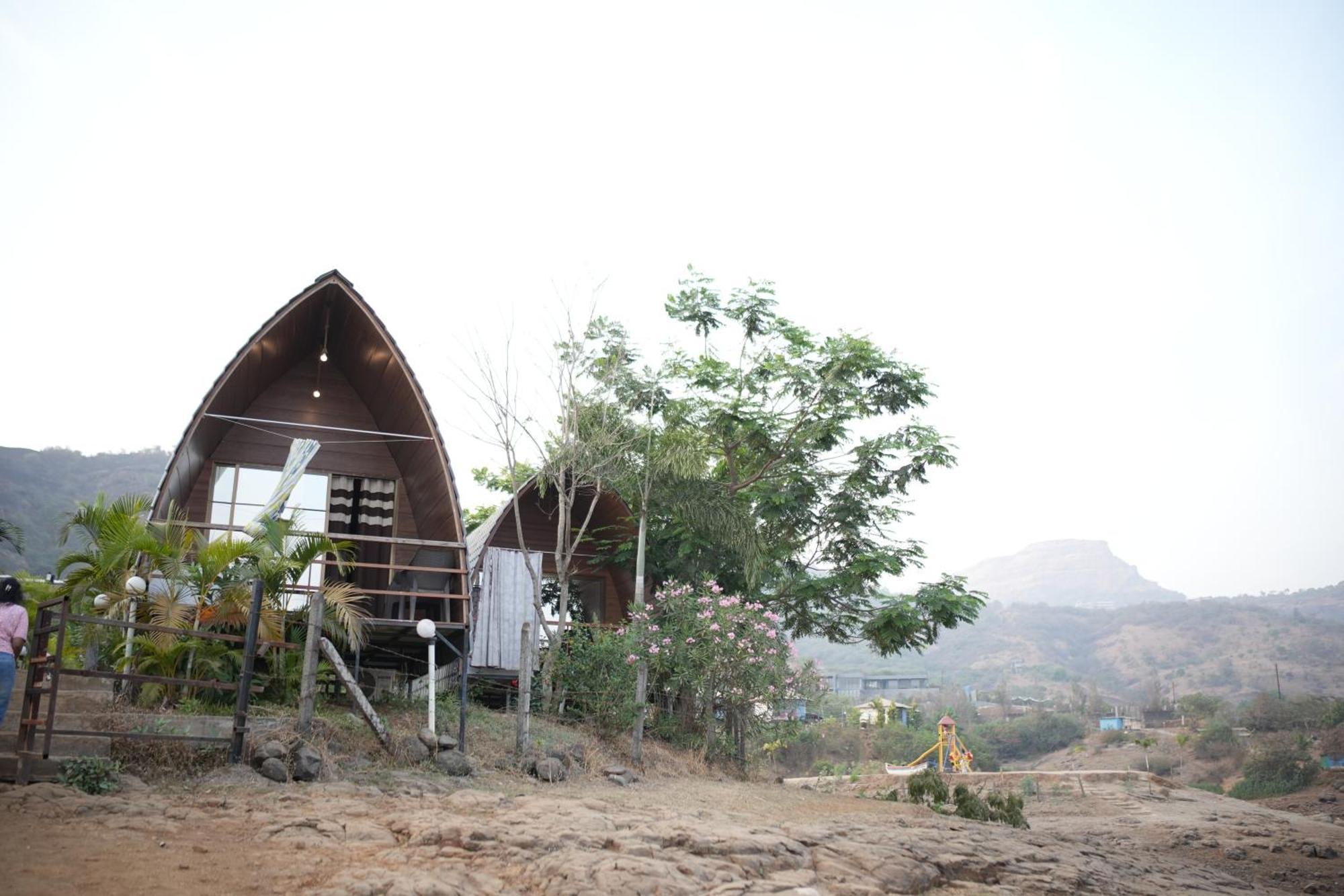 Samadhan Resort And Boating Пюн Екстериор снимка